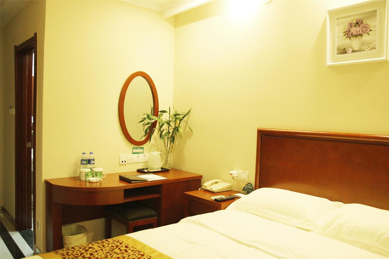 Greentree Inn Xinjiang Fukang Fukang Business Hotel Changji Esterno foto