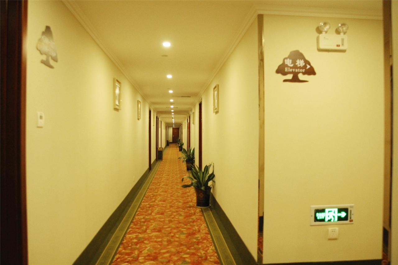 Greentree Inn Xinjiang Fukang Fukang Business Hotel Changji Esterno foto
